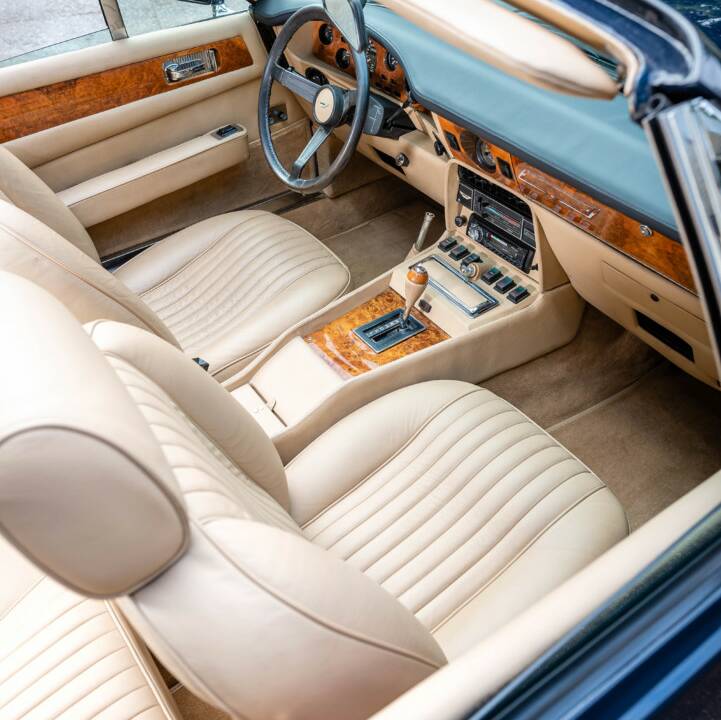 Bild 22/50 von Aston Martin V8 Volante (1979)
