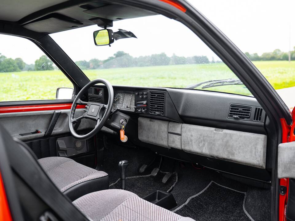 Image 25/45 of Lancia Y10 Turbo (1985)