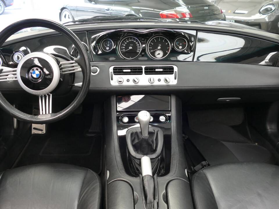 Immagine 16/22 di BMW Z8 (2000)