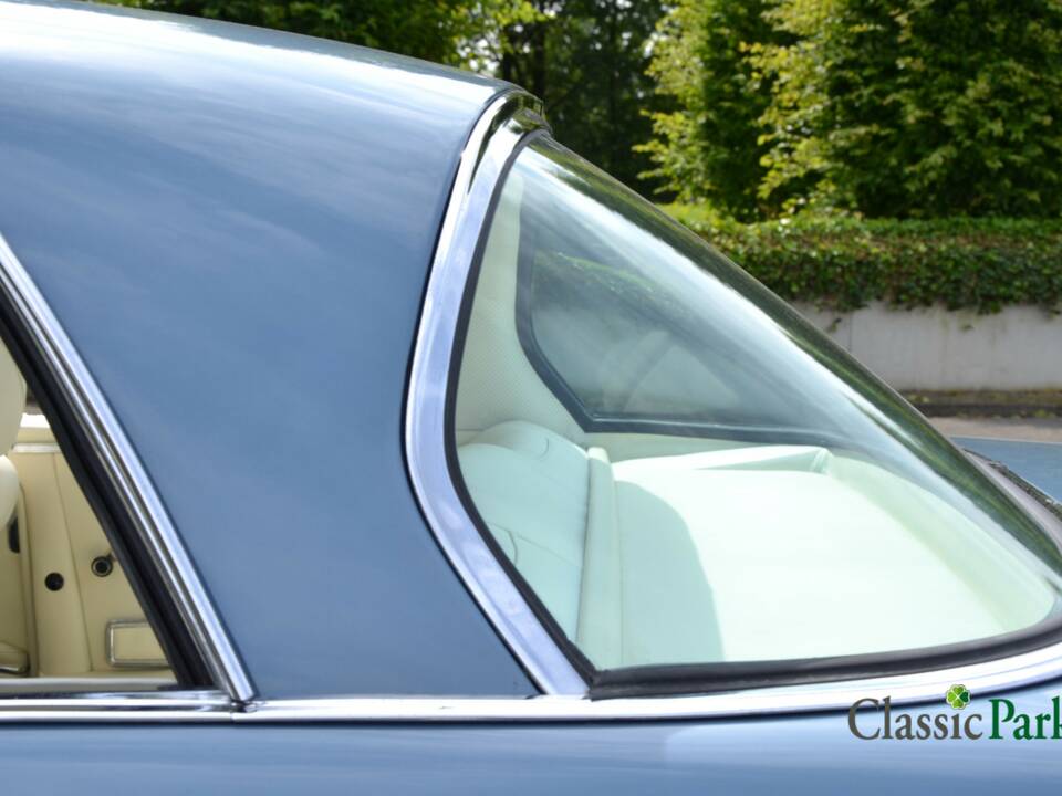 Bild 40/50 von Mercedes-Benz 280 SE 3,5 (1971)