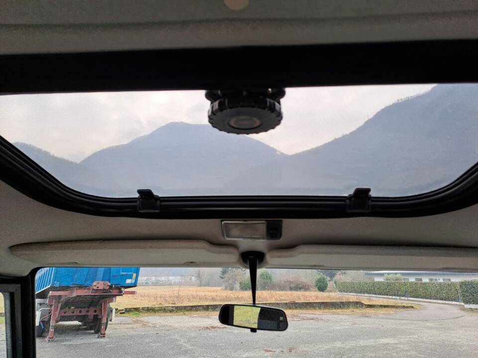 Immagine 41/83 di Land Rover Defender 90 Td5 (1999)