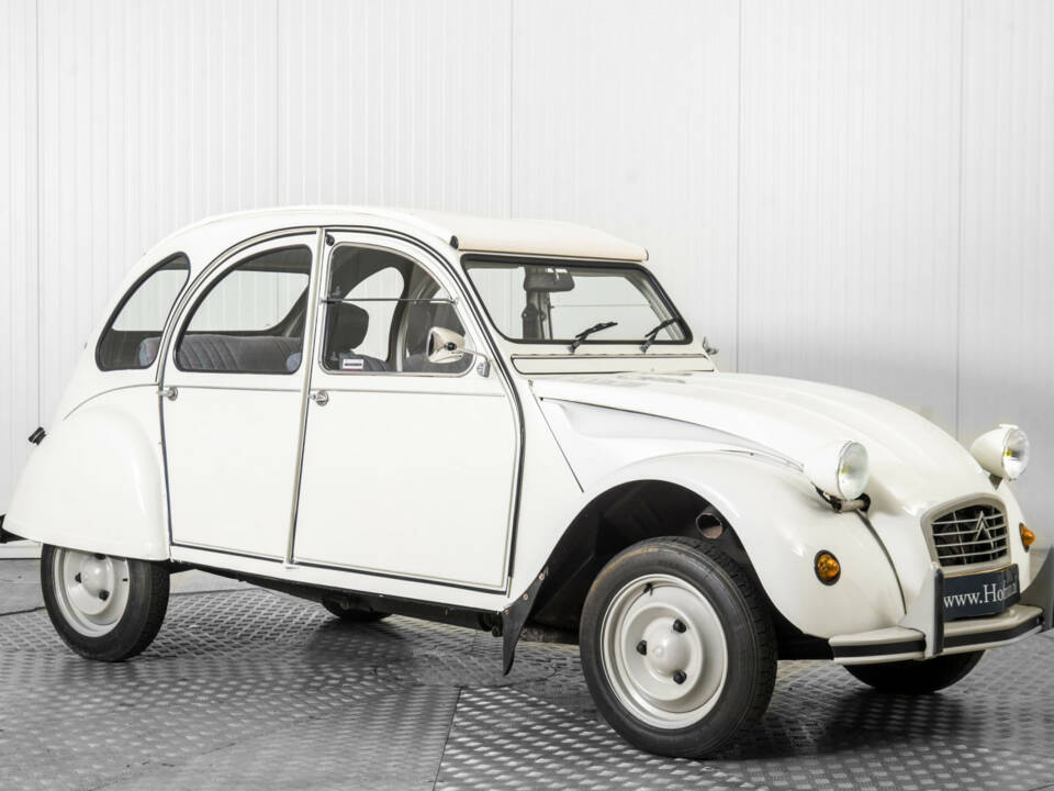 Image 5/50 de Citroën 2 CV 6 (1986)