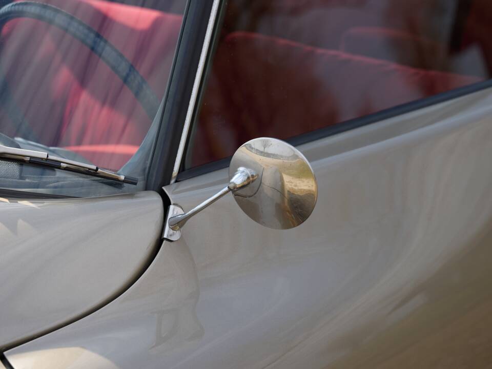 Image 10/28 of Citroën ID 19 (1966)