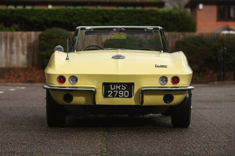 Bild 6/50 von Chevrolet Corvette Sting Ray Convertible (1966)