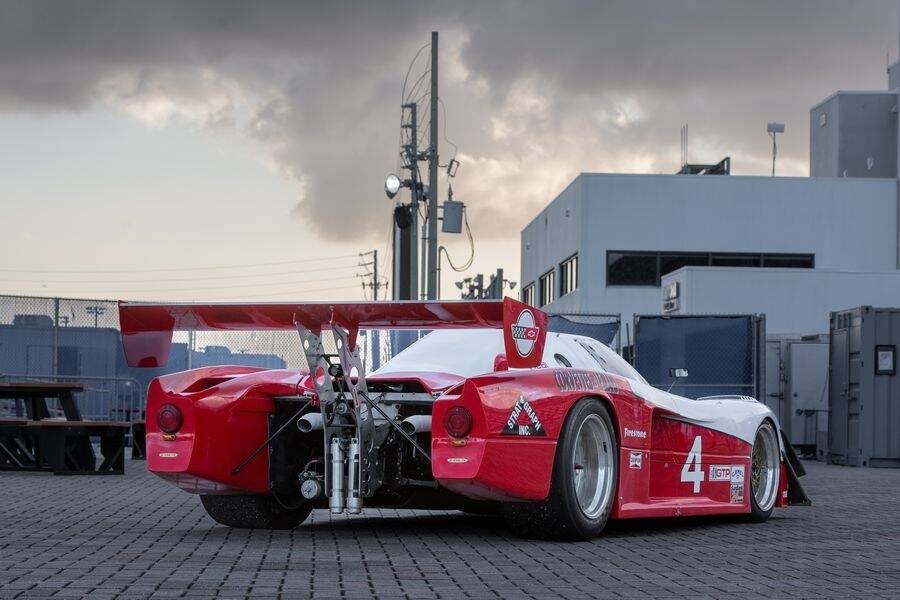 Image 14/28 of Lola T711 (1984)