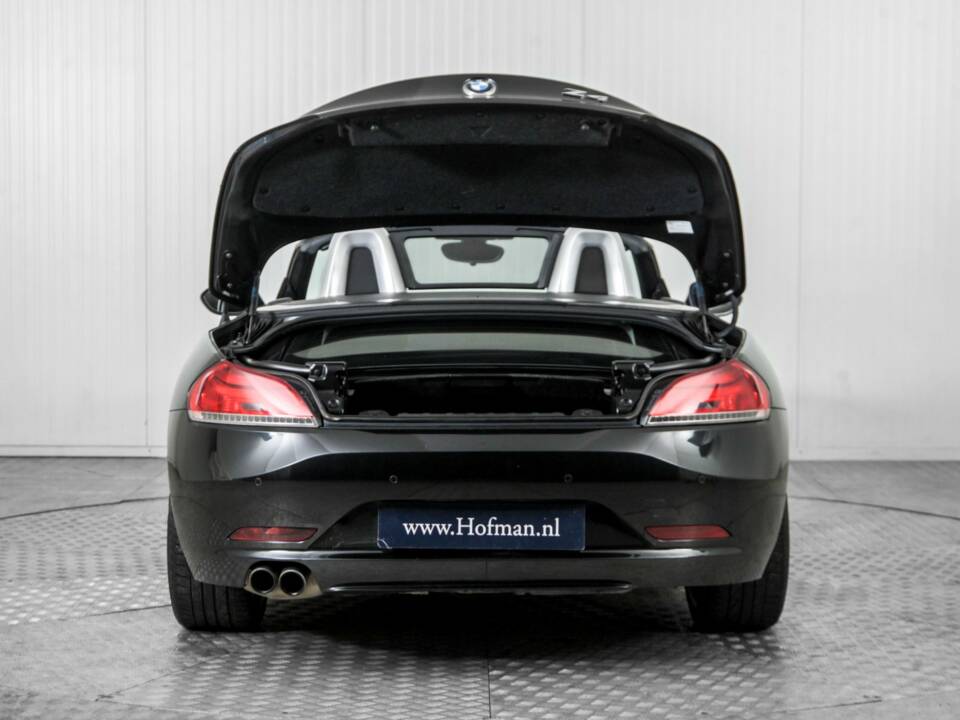 Image 47/50 of BMW Z4 sDrive23i (2011)