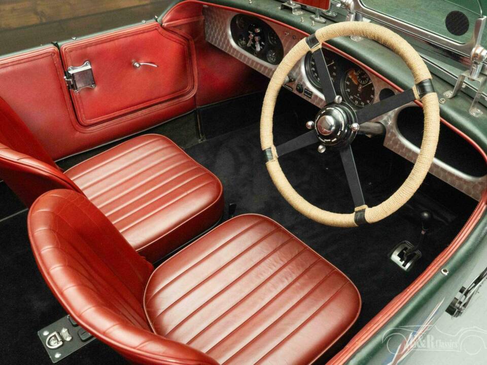 Image 15/19 de Bentley 3 1&#x2F;2 Liter Park Ward DHC (1935)