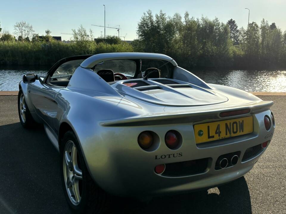 Image 50/83 of Lotus Elise Sport 135 (1999)