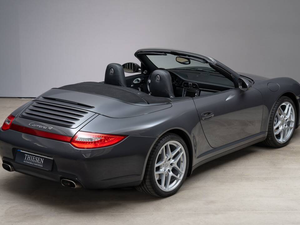 Bild 14/50 von Porsche 911 Carrera 4 (2011)