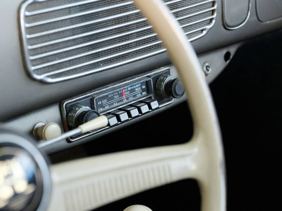Bild 14/50 von Volkswagen Käfer 1200 Cabriolet (1957)