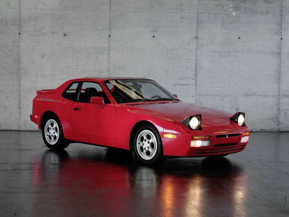 Bild 9/50 von Porsche 944 S2 (1990)
