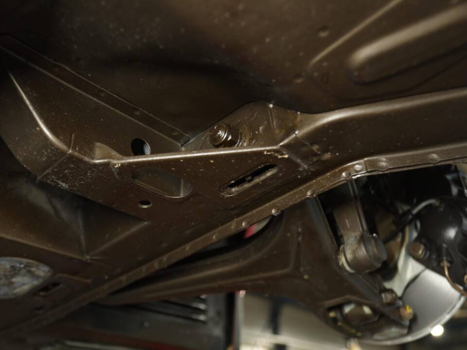 Image 25/26 of Ferrari 348 TB (1991)