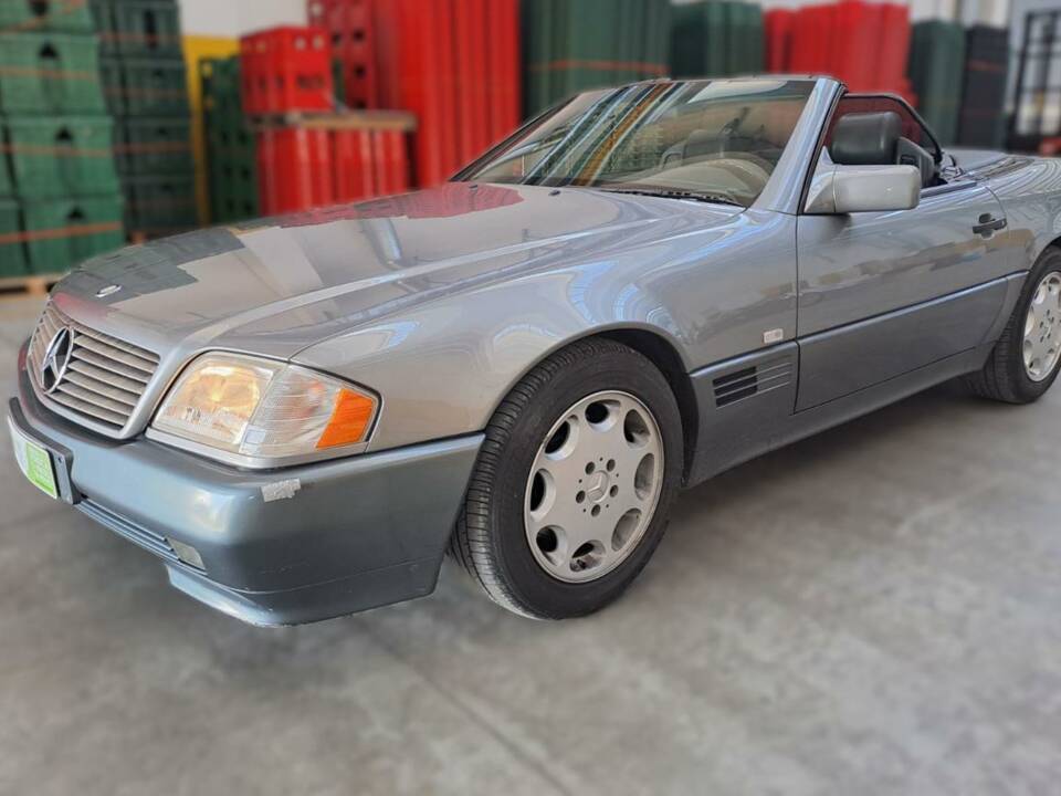 Image 36/50 de Mercedes-Benz 300 SL-24 (1992)