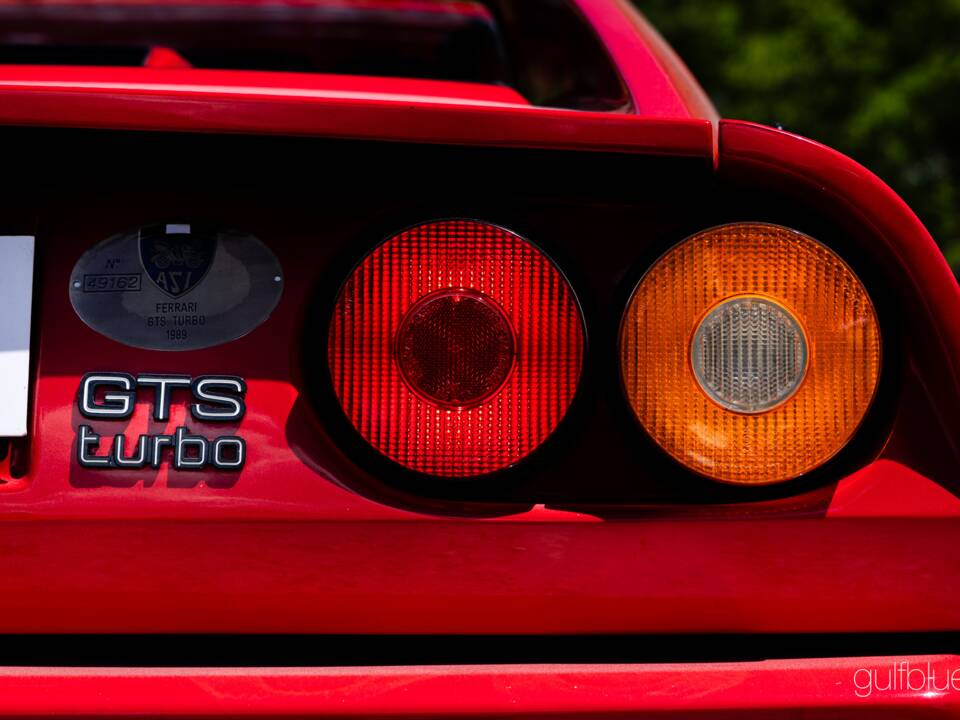 Image 39/73 of Ferrari 208 GTS Turbo (1989)