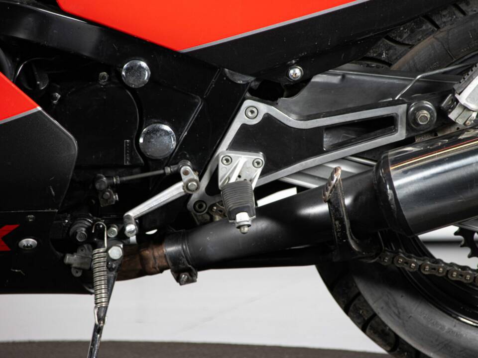 Imagen 12/47 de Kawasaki GPz 1000RX (1986)