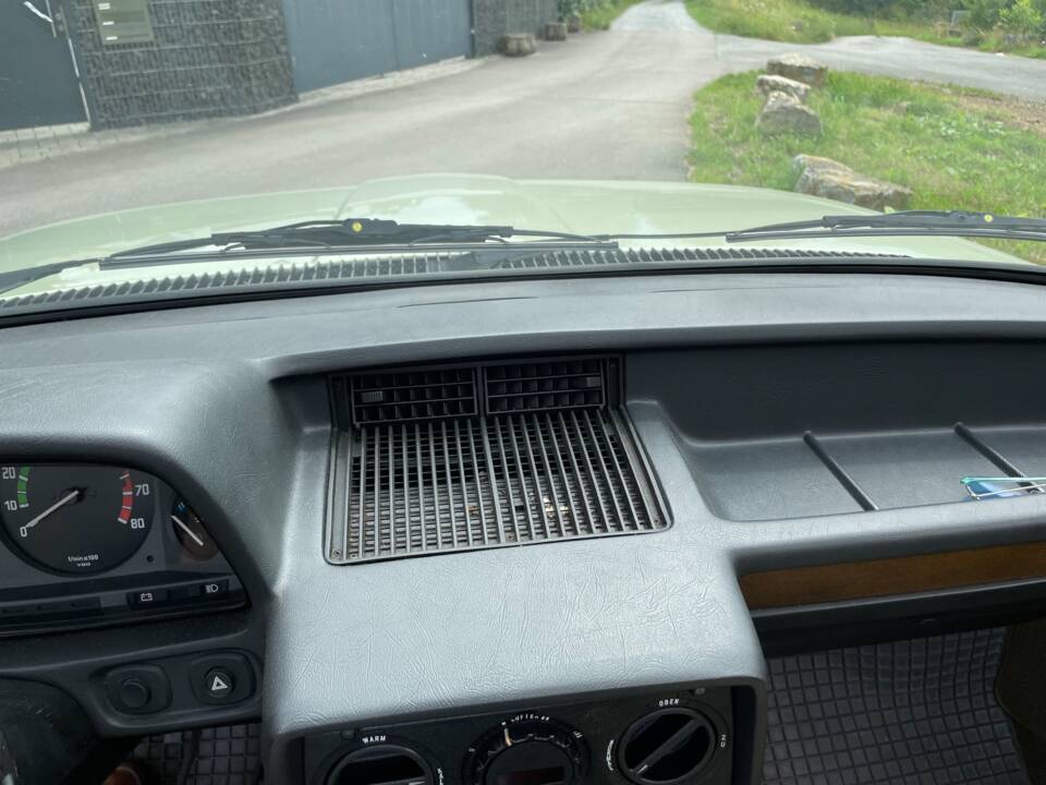 Image 62/100 de BMW 528i (1980)