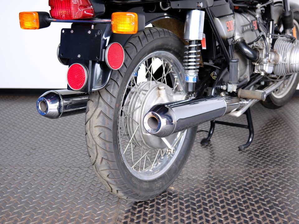 Image 80/91 of BMW R 90 S (1975)