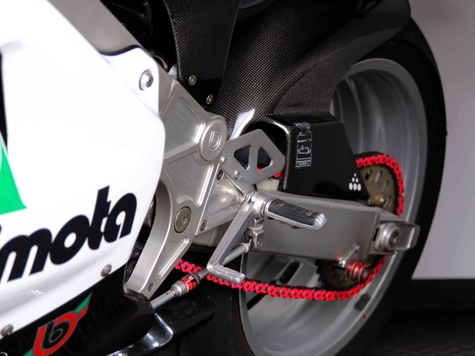 Image 41/94 of Bimota 500 V-Due (2003)