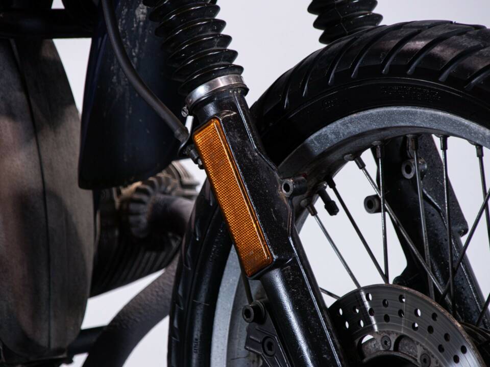 Image 42/50 of BMW R 80 GS (1988)