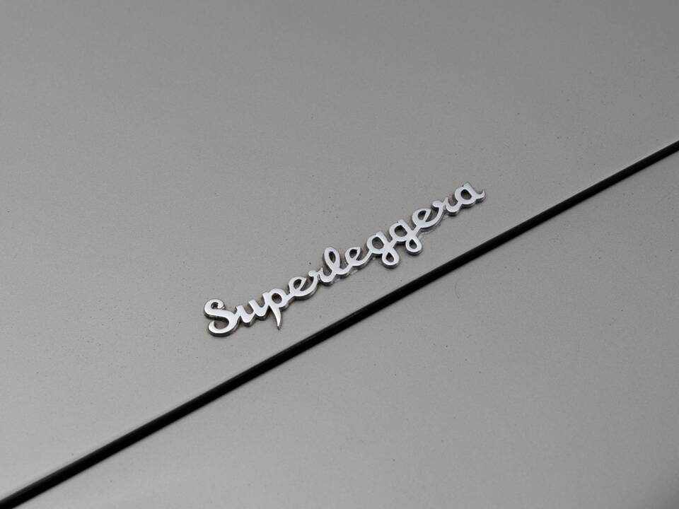 Bild 12/36 von Aston Martin DB 6 Vantage (1966)