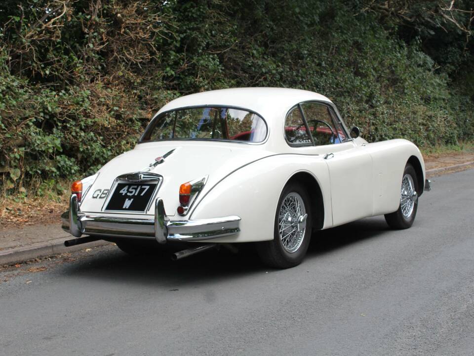 Image 6/15 of Jaguar XK 150 SE FHC (1960)