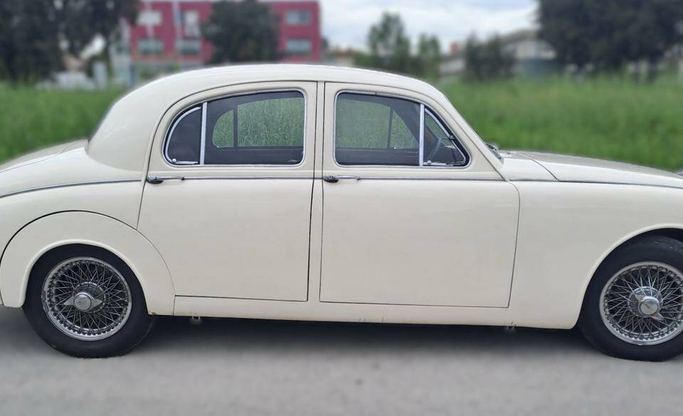 Imagen 3/50 de Jaguar 2.4 Litre (1959)