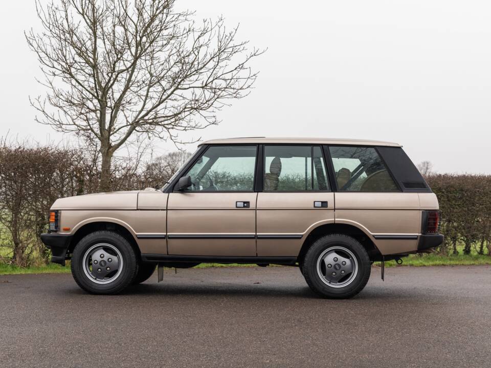 Image 2/50 of Land Rover Range Rover Classic 3.9 (1994)