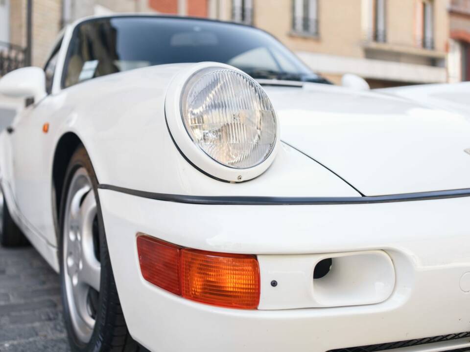 Bild 11/90 von Porsche 911 Carrera RS (1992)
