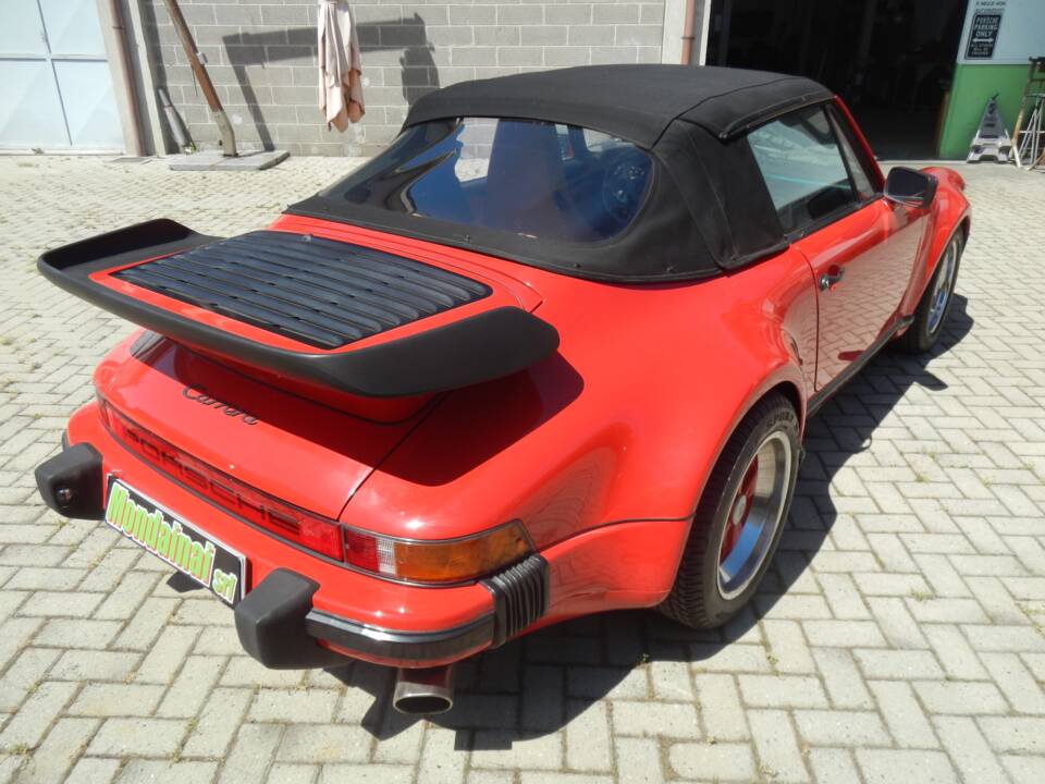 Imagen 3/85 de Porsche 911 Carrera 3.2 (1986)