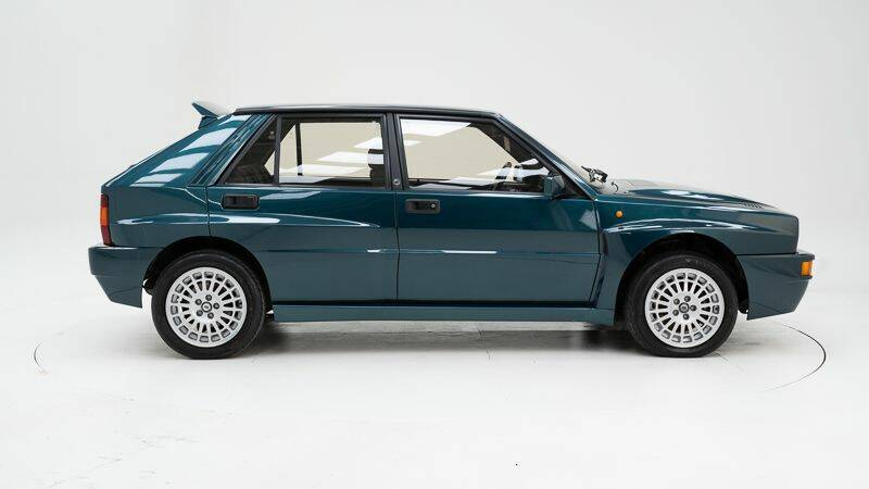 Imagen 12/15 de Lancia Delta HF Integrale Evoluzione I (1992)