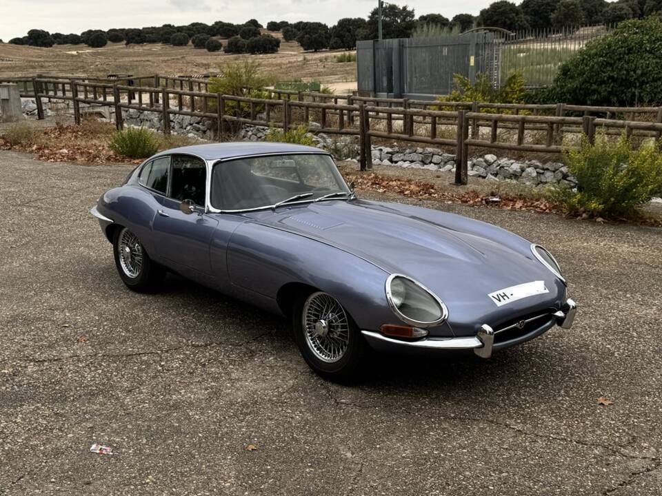 Image 6/8 de Jaguar Type E 3.8 (1963)