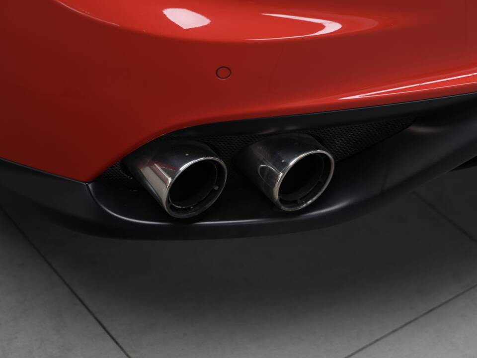 Immagine 26/50 di Ferrari FF (2011)