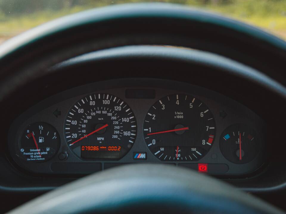 Immagine 27/37 di BMW M3 (1997)