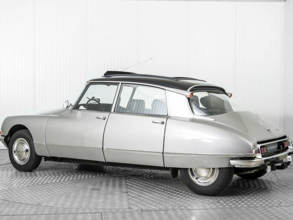 Image 6/50 of Citroën D Spécial (1971)