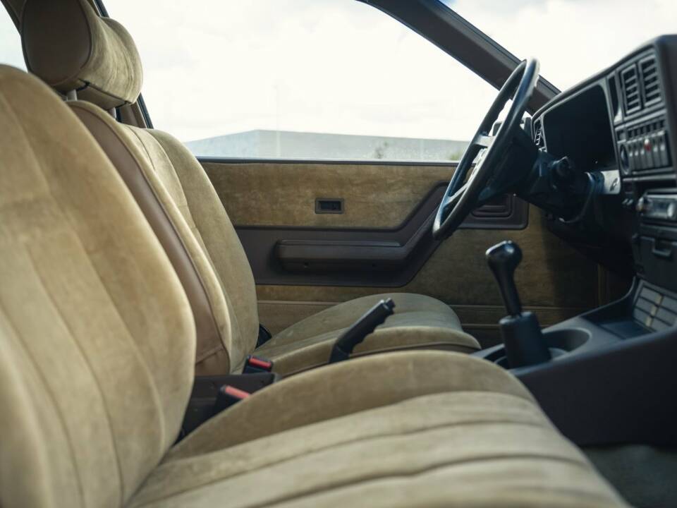 Image 7/15 of Opel Monza 2,2 (1985)