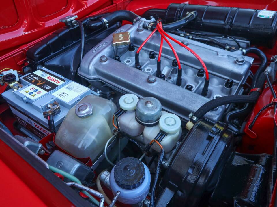 Imagen 4/50 de Alfa Romeo 2000 GT Veloce (1972)