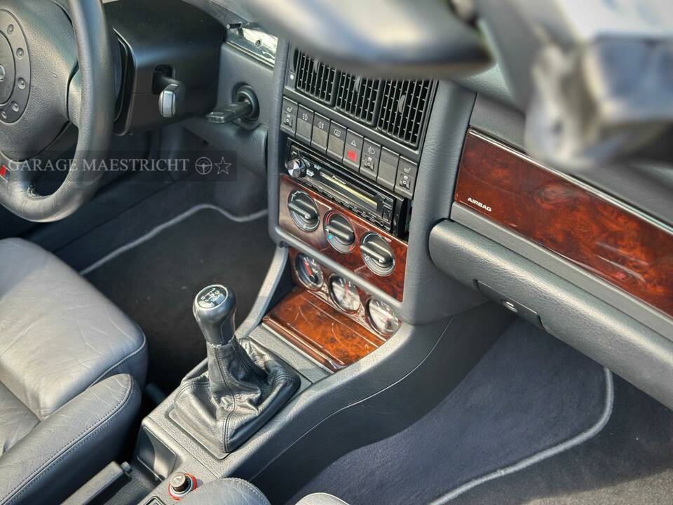 Bild 41/99 von Audi Cabriolet 1.8 5V (1997)