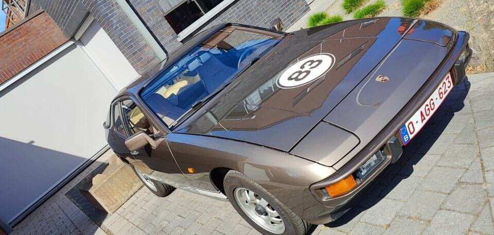 Bild 3/8 von Porsche 924 (1983)