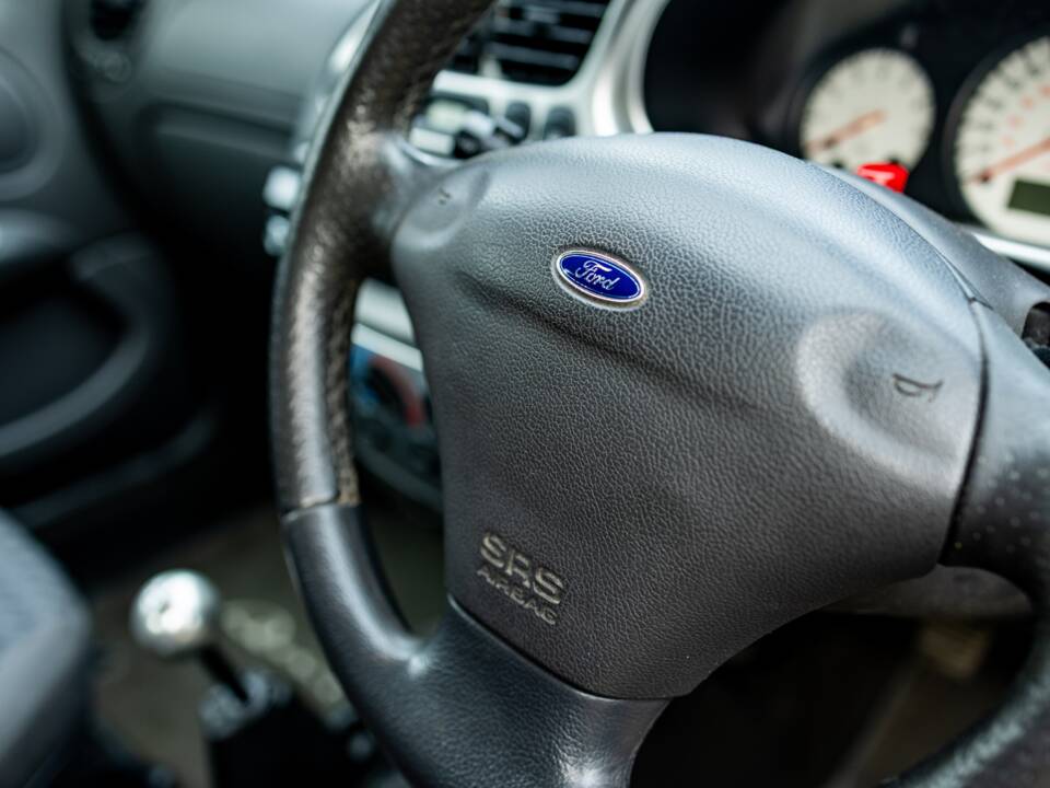 Image 33/50 of Ford Puma 1.7i 16v (2001)