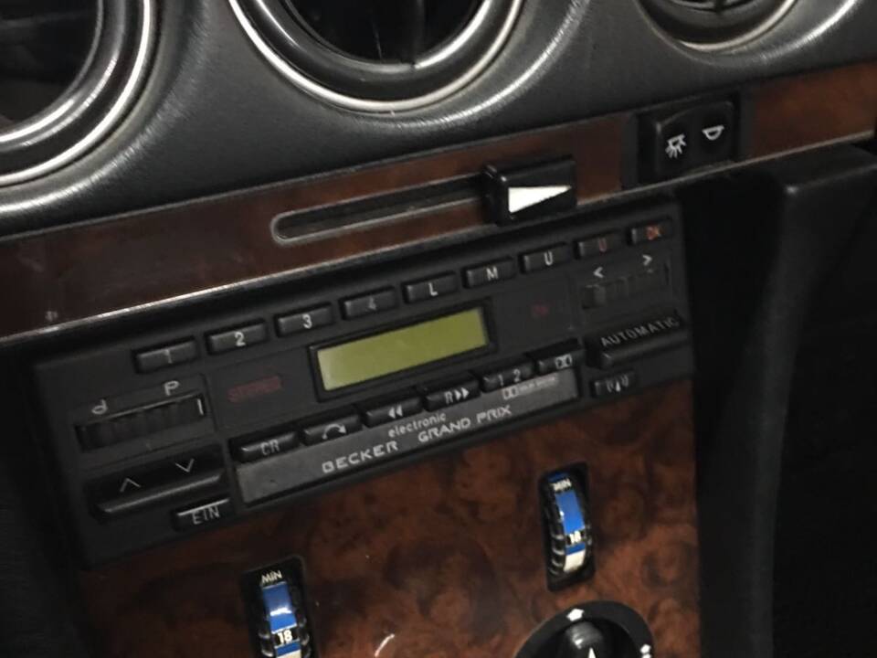 Afbeelding 13/17 van Mercedes-Benz 300 SL (1987)