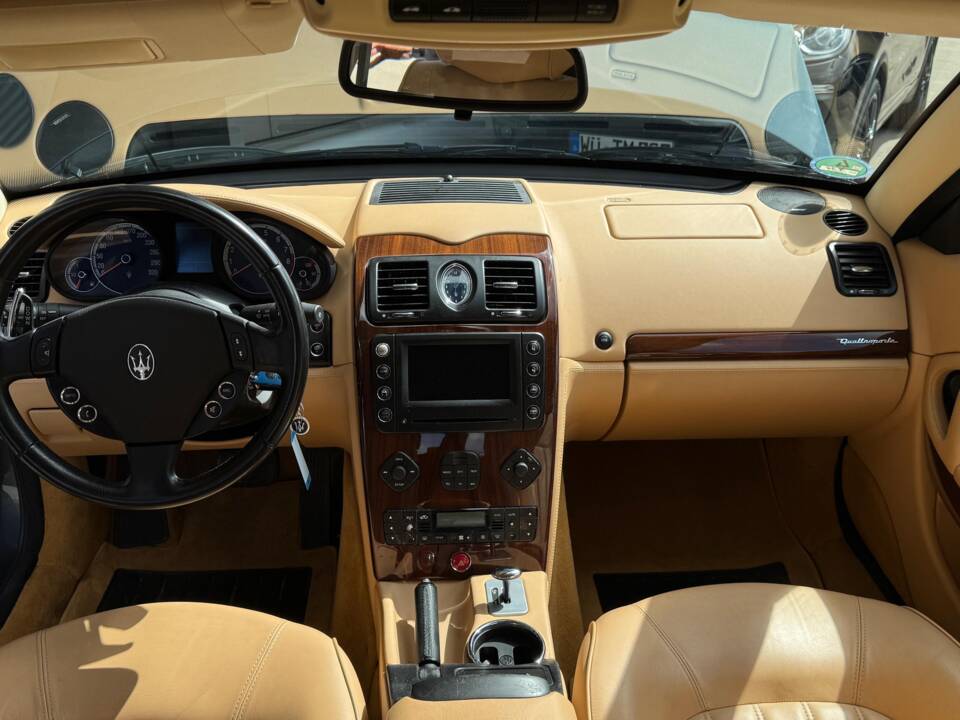 Bild 9/19 von Maserati Quattroporte 4.2 (2004)