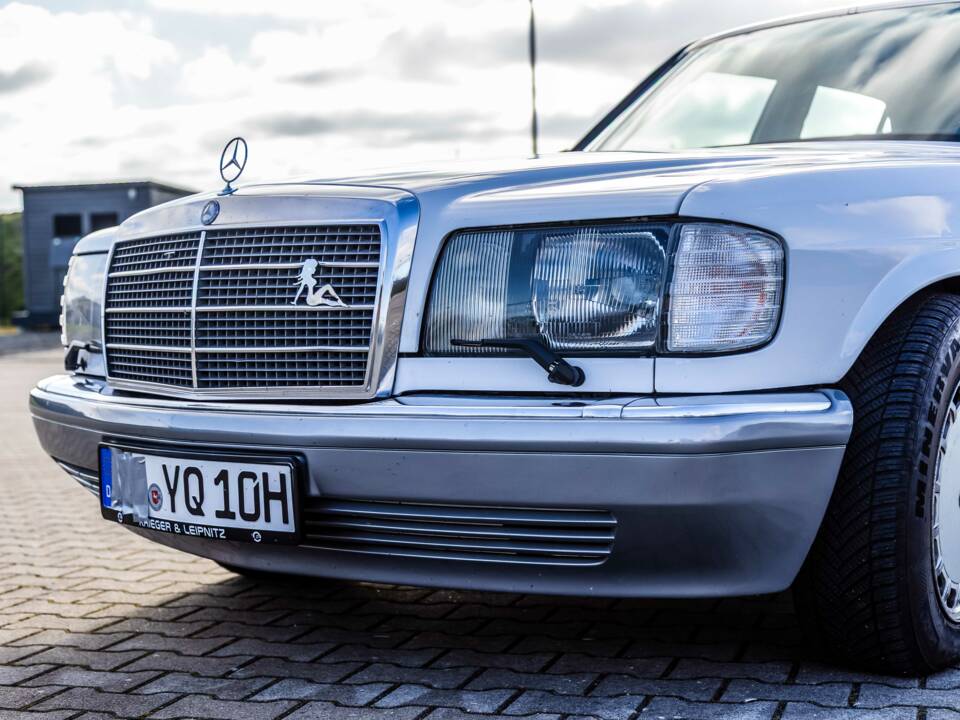 Image 23/175 of Mercedes-Benz 420 SE (1986)