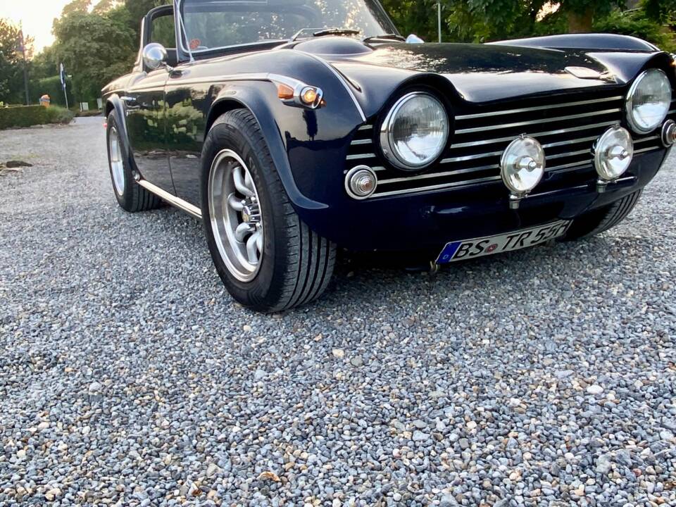 Imagen 4/19 de Triumph TR 5 PI (1967)