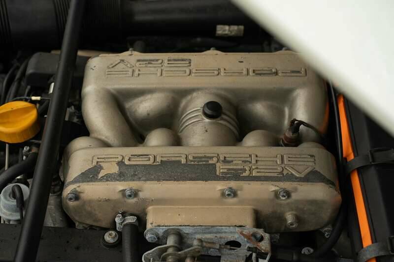Image 47/50 of Porsche 928 S4 (1990)
