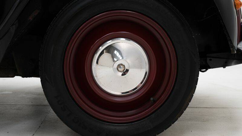 Immagine 11/15 di Citroën 2 CV 6 Charleston (1983)