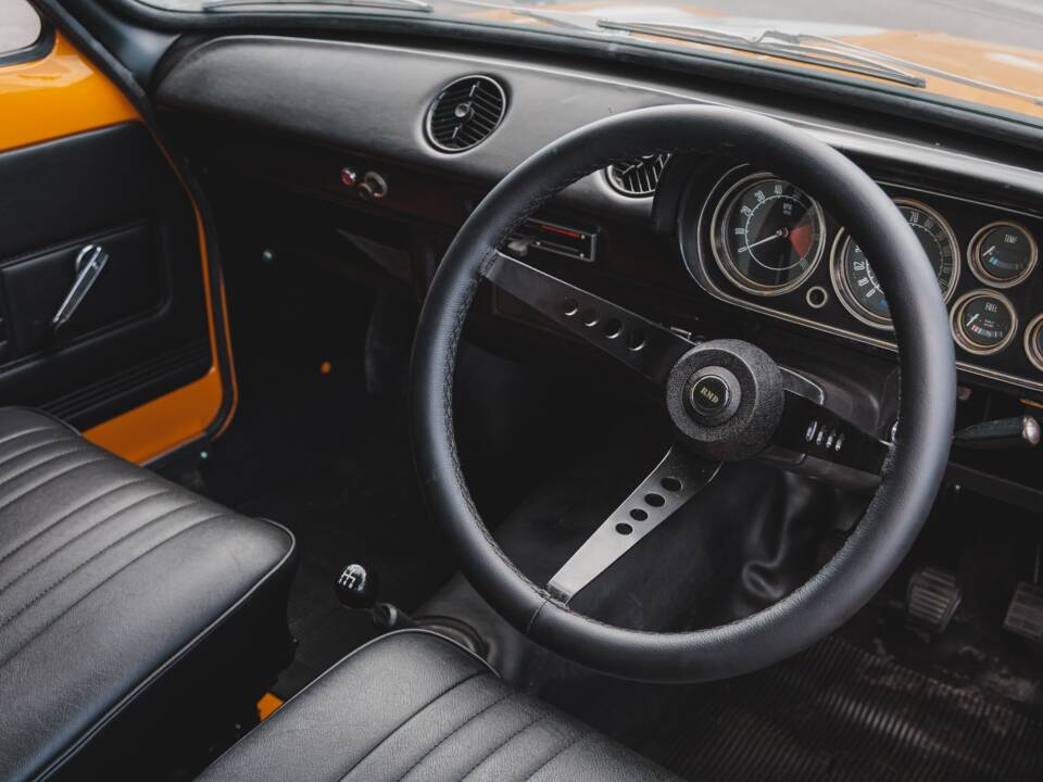 Image 28/50 of Ford Escort Mexico (1971)