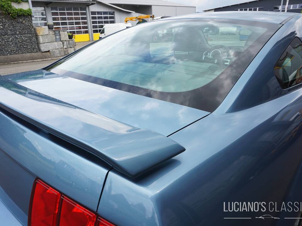Bild 29/63 von Ford Mustang GT (2005)