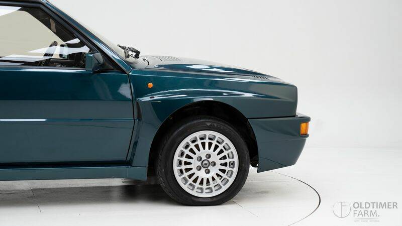 Bild 10/15 von Lancia Delta HF Integrale Evoluzione I (1992)