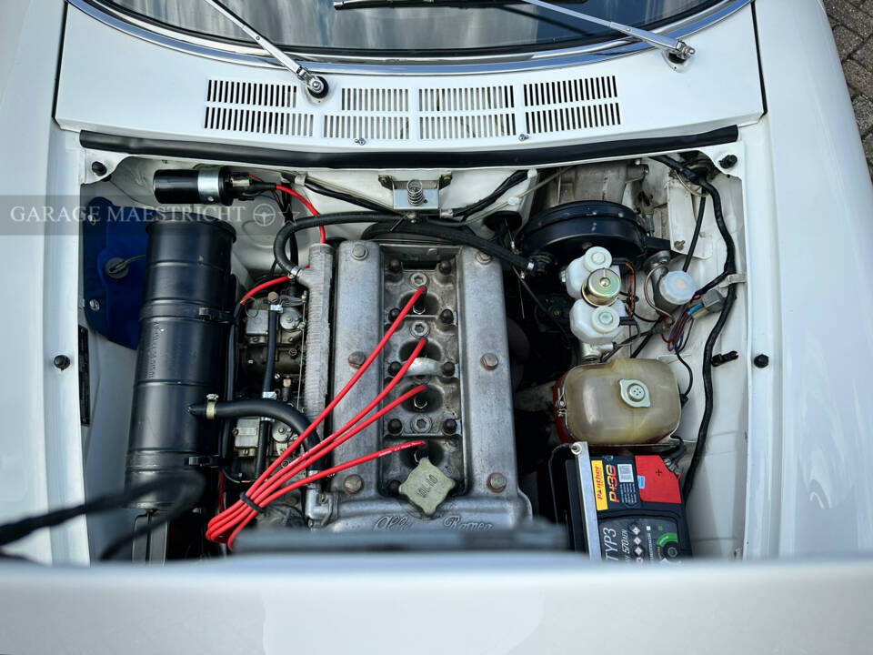 Afbeelding 28/72 van Alfa Romeo 2000 Spider Veloce (1981)