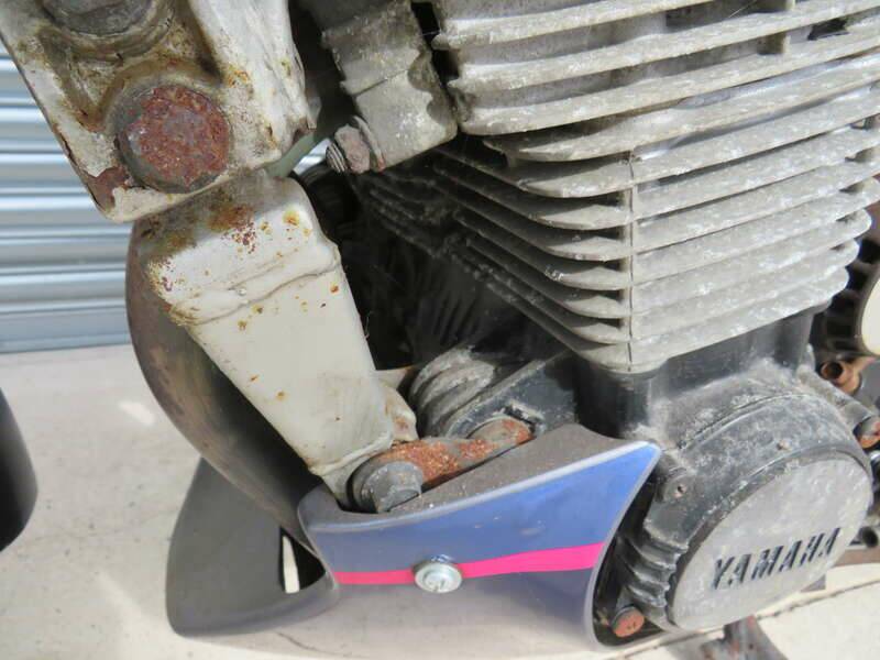 Image 17/34 of Yamaha FJ 1200 (1992)